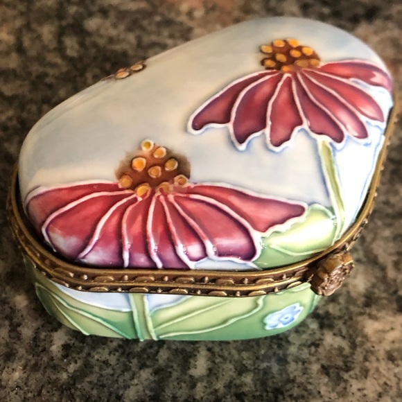 NWOT BENAYA BY INNOVATION ENAMEL TRINKET BOX - Picture 7 of 11